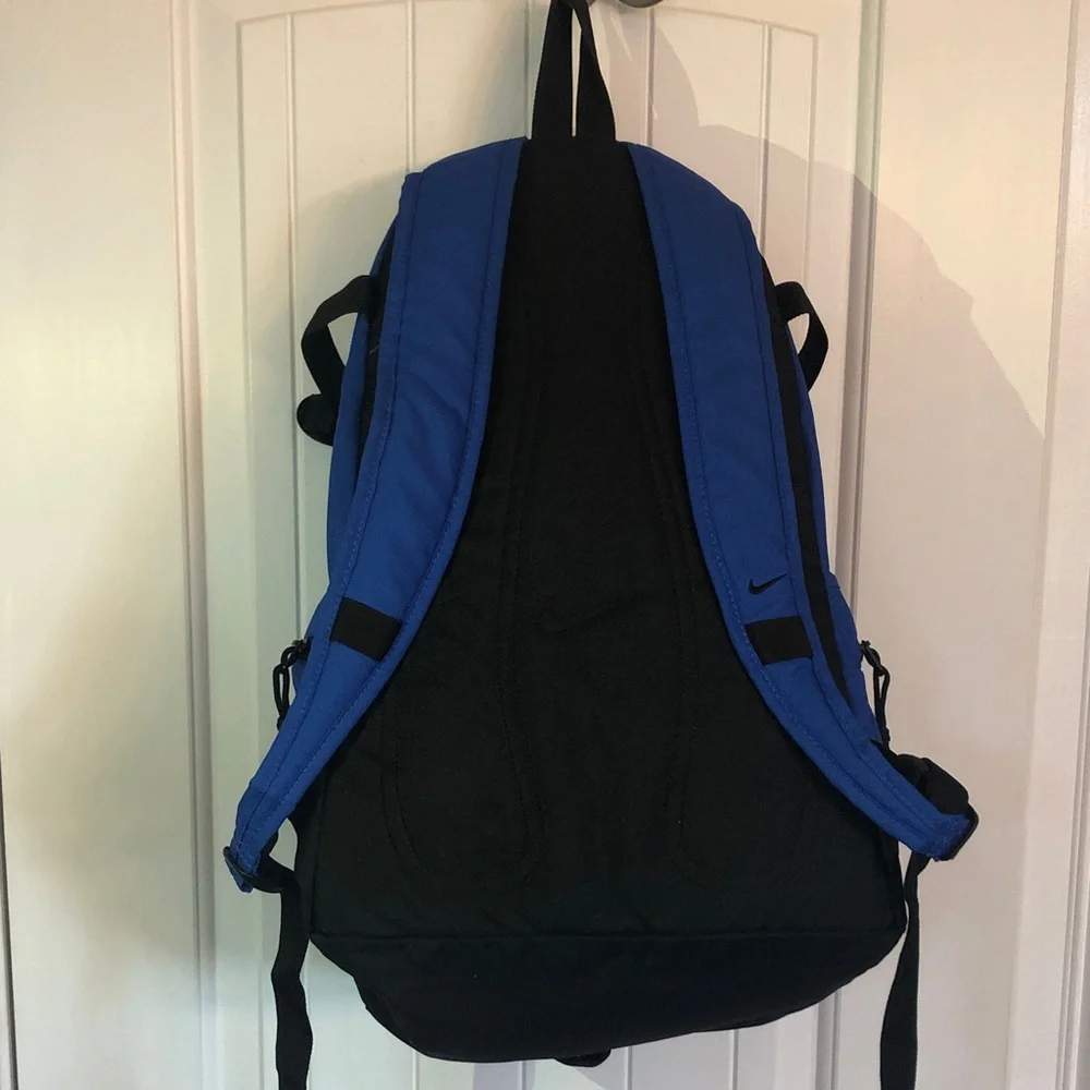 Nike Duke Blue Devils Utility Heat Unisex backpack in Preloved Condition!